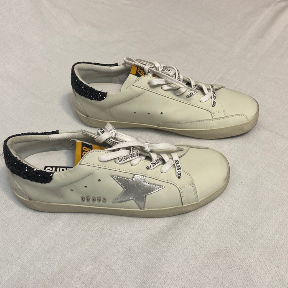 Skateboard Sneakers White With Black Glitter Heels EUC Size 41